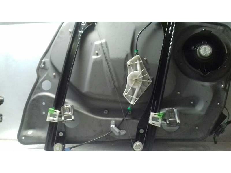 Recambio de elevalunas delantero izquierdo para mercedes-benz clase a (w169) 2.0 cdi cat referencia OEM IAM 1697202970 169540740