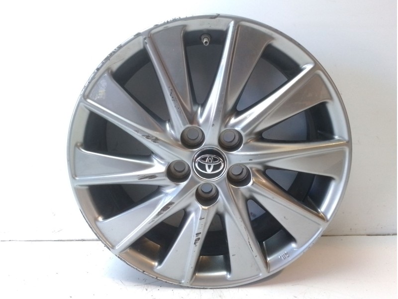 Recambio de llanta para toyota yaris 1.5 16v cat referencia OEM IAM 42611YP500  