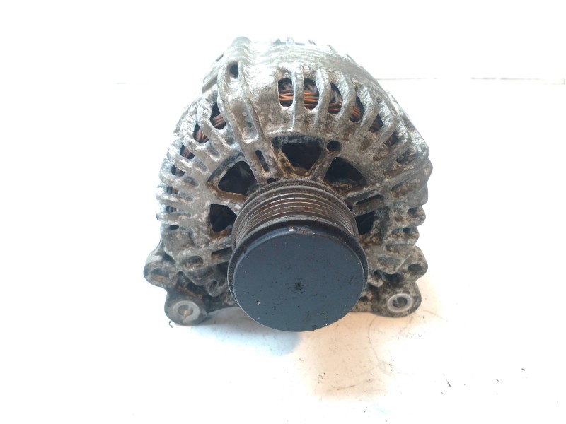Recambio de alternador para audi a3 (8p) 2.0 tdi ambiente referencia OEM IAM 06F903023C  
