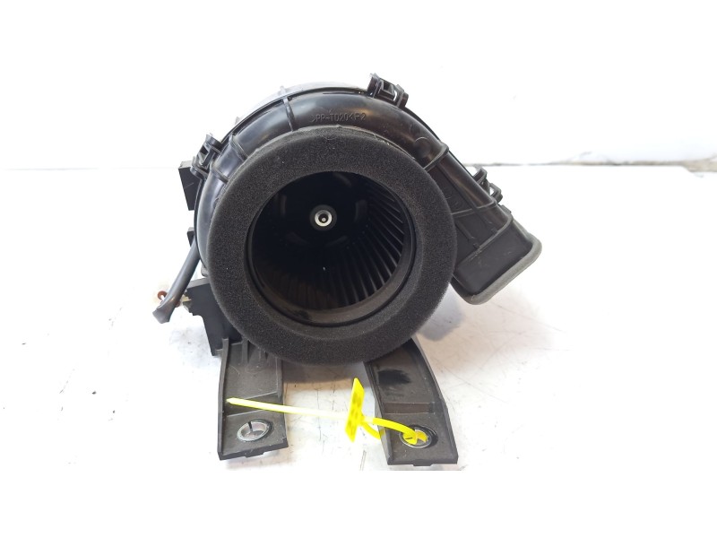 Recambio de motor calefaccion para lexus ux (za10) 250h referencia OEM IAM G923047080  