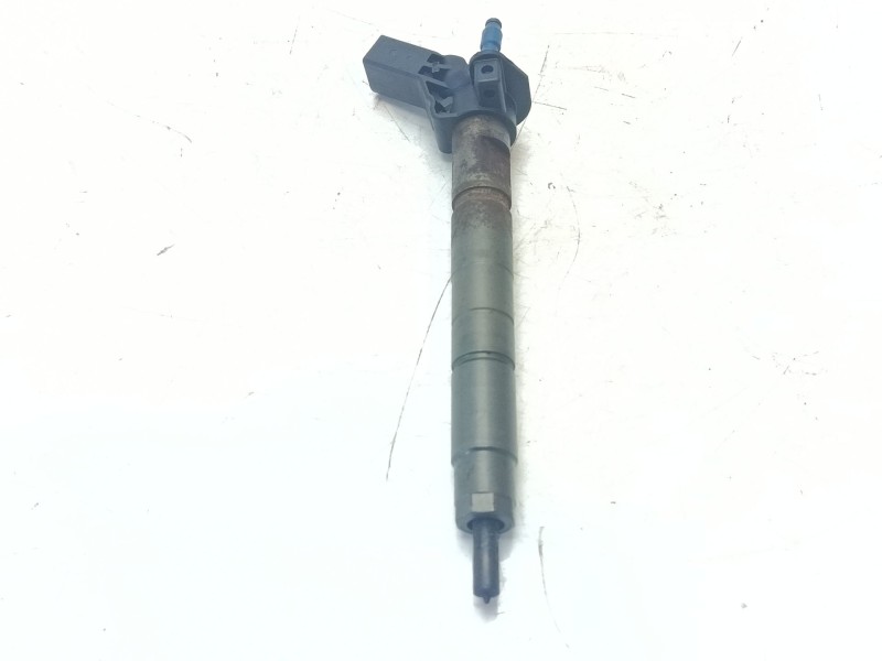Recambio de inyector para kia sorento 2.5 crdi cat referencia OEM IAM 338004A100  338002F00