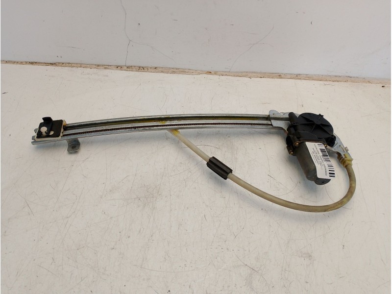 Recambio de elevalunas trasero izquierdo para renault laguna ii (bg0/1_) 1.9 dci (bg08, bg0g) referencia OEM IAM 8200485201  