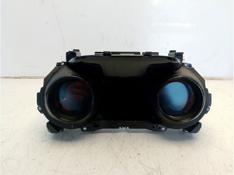 Recambio de cuadro instrumentos para toyota yaris referencia OEM IAM 83800K0521  