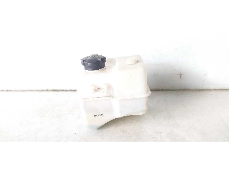 Recambio de deposito expansion para hyundai i40 tecno blue referencia OEM IAM 254303Z100  