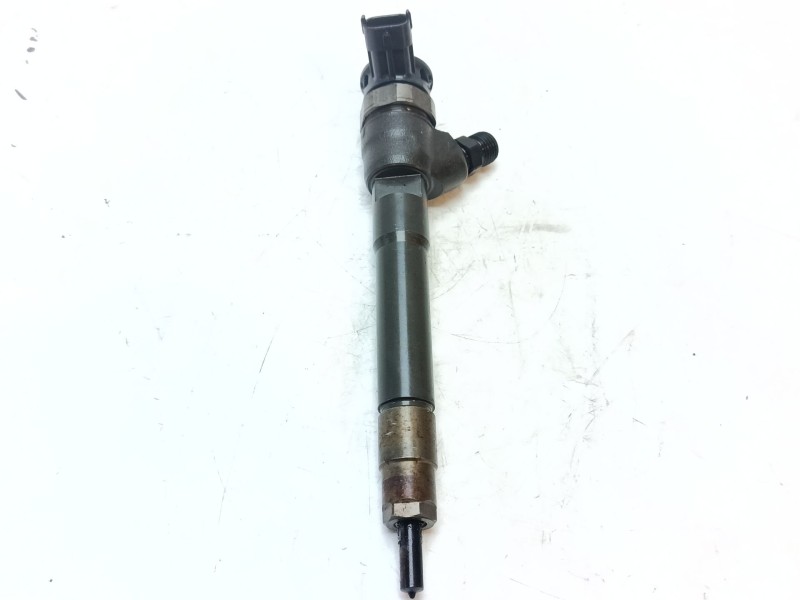 Recambio de inyector para nissan qashqai (j11) 360 referencia OEM IAM 1660000Q2D 78ZIBA5 0445110546