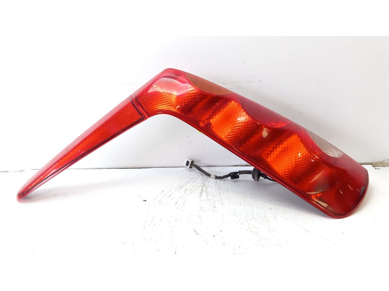 Recambio de piloto trasero izquierdo para nissan note (e11, ne11) 1.6 referencia OEM IAM 265559U000  265589U00A