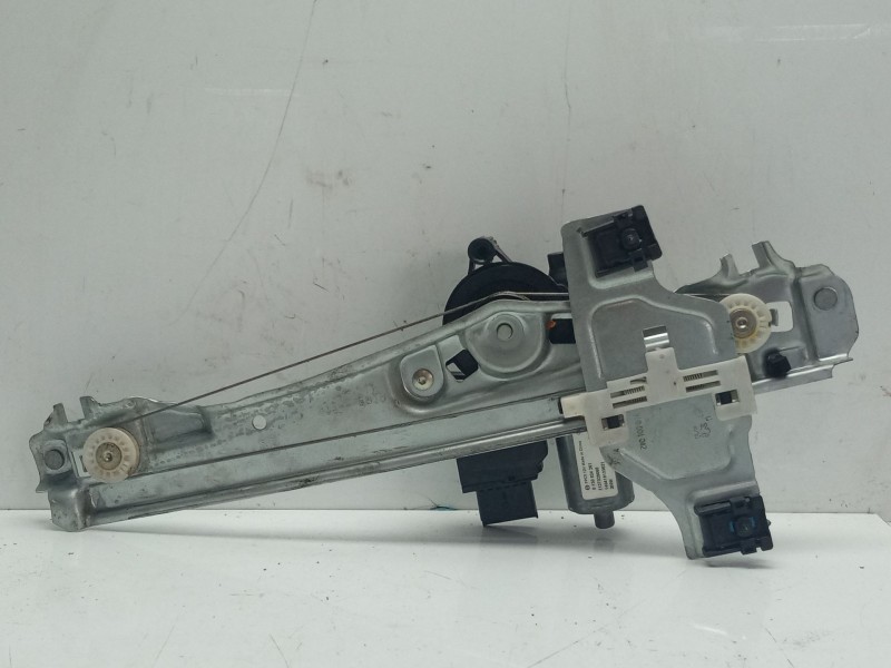 Recambio de elevalunas trasero izquierdo para peugeot 2008 i (cu_) 1.5 bluehdi 100 referencia OEM IAM 9830590480  