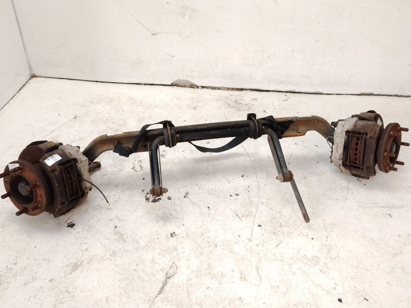 Recambio de puente delantero para nissan atleon atleon referencia OEM IAM 400019X400 68320192 