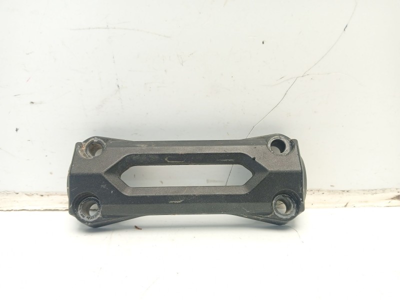 Recambio de soporte para kawasaki versys 650 referencia OEM IAM 46012037218R  