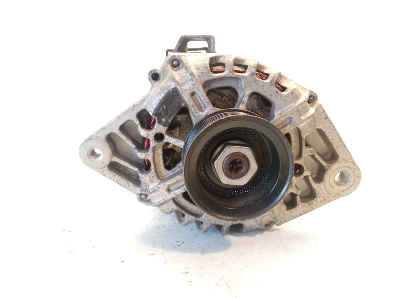 Recambio de alternador para kia rio 1.4 cat referencia OEM IAM 373002B300 373002B300 