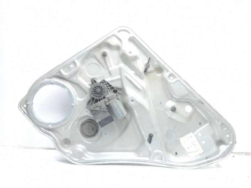 Recambio de elevalunas trasero derecho para volkswagen passat berlina (3b3) 1.9 tdi referencia OEM IAM 3B5839462A  