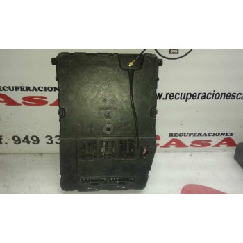 CAJA RELES / FUSIBLES 8200306437 03259 
