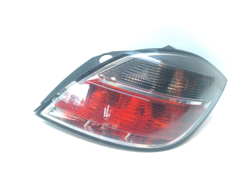 Recambio de piloto trasero derecho para opel astra gtc energy referencia OEM IAM 13222325  