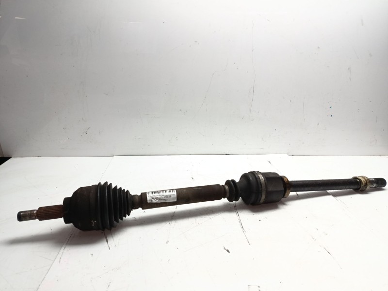 Recambio de transmision delantera derecha para renault laguna ii (bg0/1_) 1.9 dci (bg08, bg0g) referencia OEM IAM 8200169176  