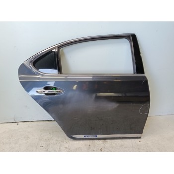 PUERTA TRASERA DERECHA 6700350070 