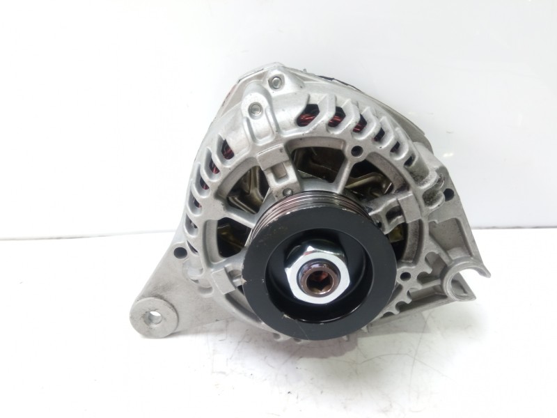 Recambio de alternador para peugeot 106 (s1) 1.1 referencia OEM IAM 011710031  