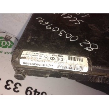CAJA RELES / FUSIBLES 8200309690 
