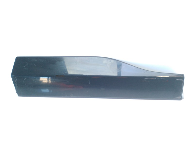 Recambio de moldura para toyota rav 4 referencia OEM IAM 7507842050  