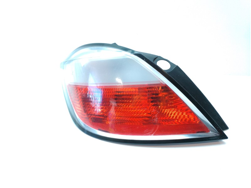 Recambio de piloto trasero izquierdo para opel astra h ber. 1.7 16v cdti referencia OEM IAM 24451835  