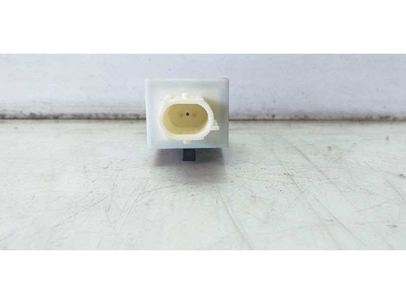 Recambio de sensor para hyundai i40 tecno blue referencia OEM IAM 959200U000  