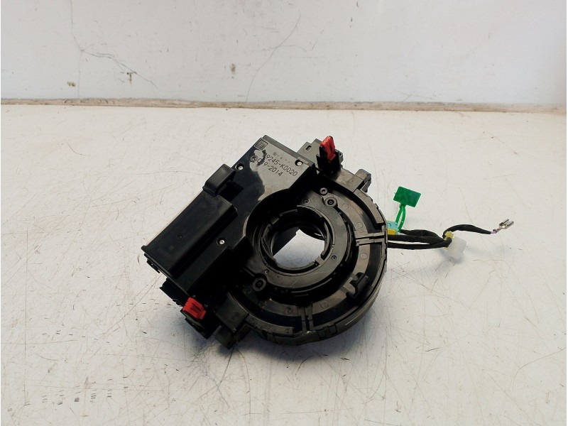 Recambio de anillo airbag para toyota yaris referencia OEM IAM 89245K0020  