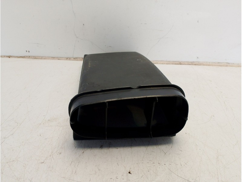 Recambio de moldura para bmw 7 (e65, e66, e67) 730 d referencia OEM IAM 64318379958  