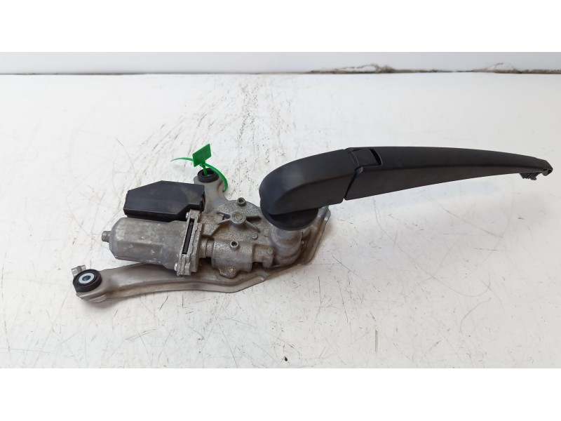 Recambio de motor limpia trasero para lexus ux (za10) 250h referencia OEM IAM 8513076030  