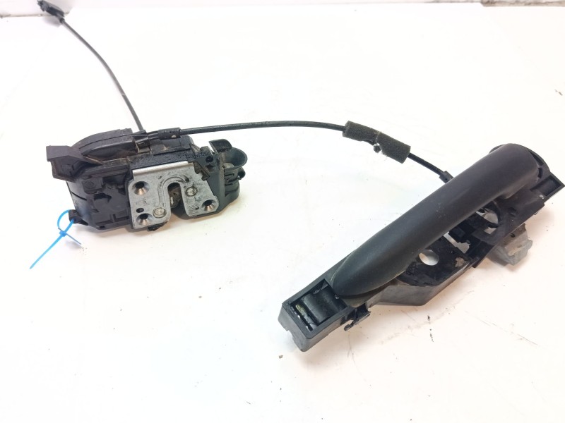 Recambio de cerradura puerta delantera izquierda para renault clio iii exception referencia OEM IAM 8200300123  