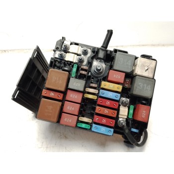 CAJA RELES / FUSIBLES 9822465180 9804848580 