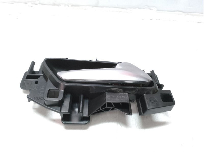 Recambio de maneta interior delantera derecha para toyota proace verso l2 family referencia OEM IAM 98182872VV  