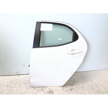 PUERTA TRASERA IZQUIERDA 67004K0060 