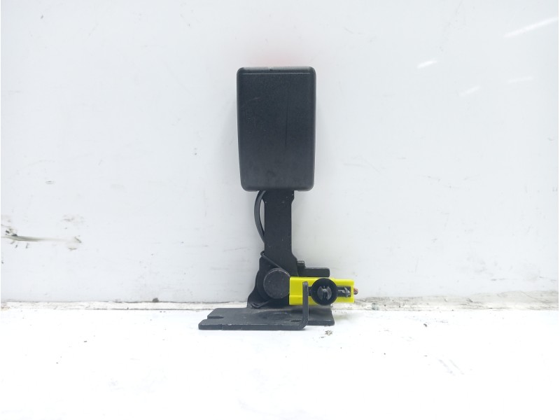 Recambio de cinturon seguridad trasero derecho para volvo xc 40 business plus awd referencia OEM IAM 31462139  