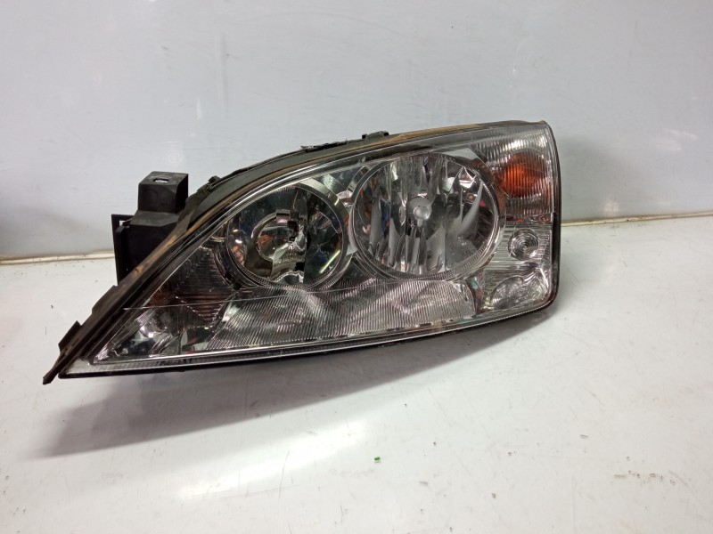 Recambio de faro derecho para ford mondeo berlina (ge) 2.0 tdci cat referencia OEM IAM 1S7113006SE  