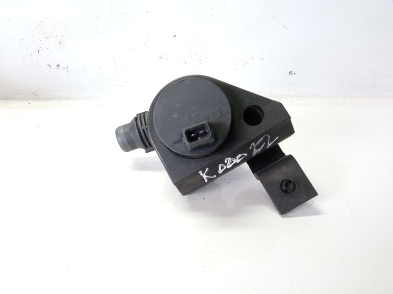 Recambio de bomba agua para bmw 5 (e60) 530 d referencia OEM IAM 70207801 6421691770005 