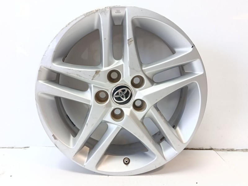 Recambio de llanta para toyota c-hr hybrid advance referencia OEM IAM 42611F4140  