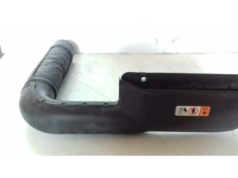 Recambio de filtro aire para hyundai i40 tecno blue referencia OEM IAM 282103Z000  