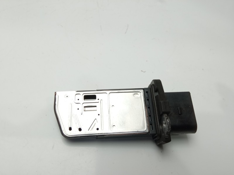 Recambio de caudalimetro para volkswagen golf v berlina (1k1) gti referencia OEM IAM 06F906461A  