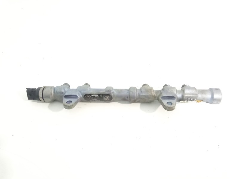 Recambio de rampa inyectora para opel combo d selection l1h1 referencia OEM IAM 0445214217  
