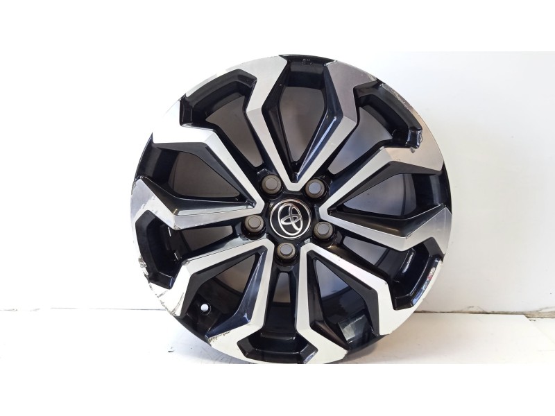 Recambio de llanta para toyota yaris 1.5 16v cat referencia OEM IAM 426110DK70  