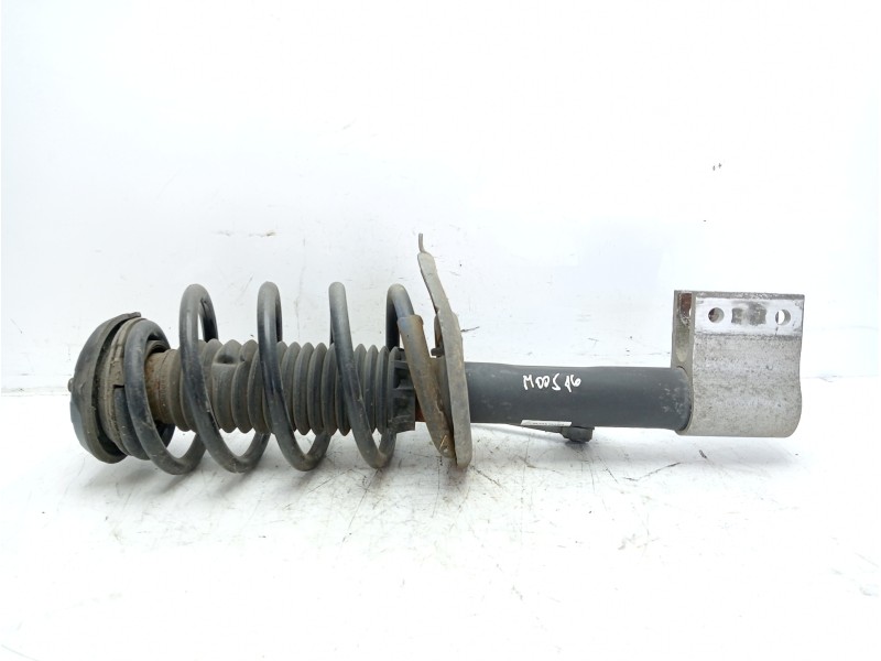 Recambio de amortiguador delantero derecho para peugeot 3008 active referencia OEM IAM 5208E7  