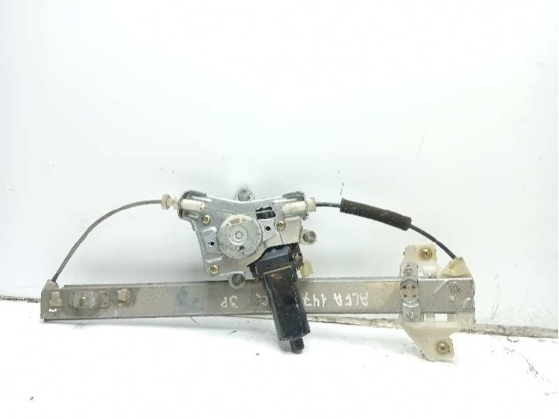 Recambio de elevalunas delantero izquierdo para alfa romeo 146 2.0 turbodiesel referencia OEM IAM 46761606  