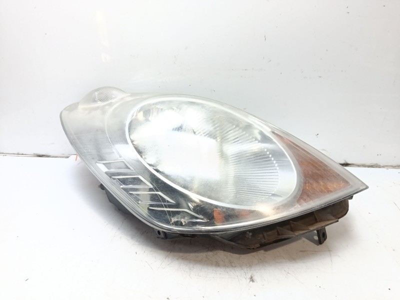 Recambio de faro izquierdo para nissan note (e11, ne11) 1.4 referencia OEM IAM 260609U10A  