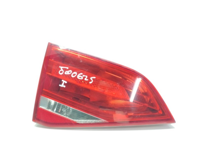 Recambio de piloto trasero izquierdo para audi a4 ber. (b8) básico referencia OEM IAM 8K5945093K  
