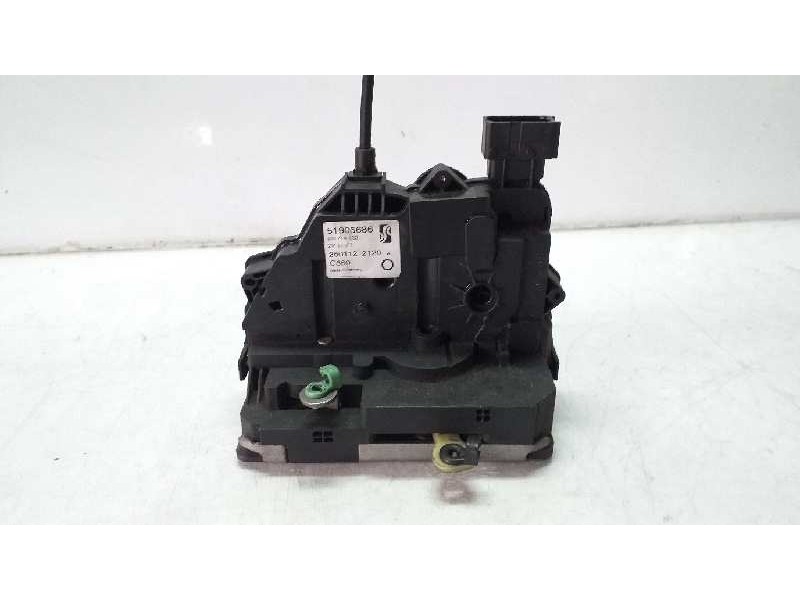 Recambio de cerradura puerta trasera derecha para fiat punto (evo) (199) mylife referencia OEM IAM 51905686 0052061792 