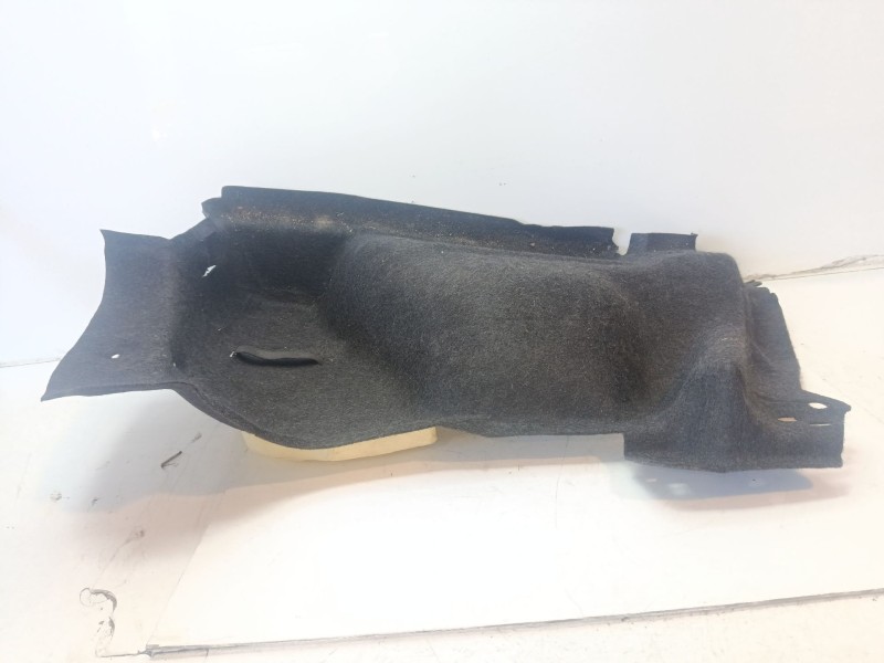 Recambio de molduras traseras para nissan qashqai ii (j11, j11_) 1.3 dig-t referencia OEM IAM 84950HV80A  