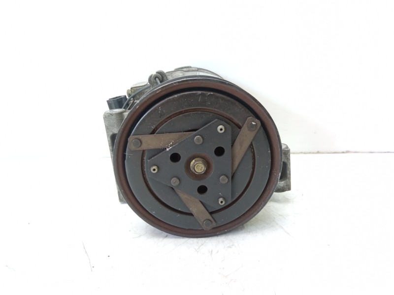 Recambio de compresor aire acondicionado para nissan primera berlina (p12) acenta referencia OEM IAM 92600AU000  