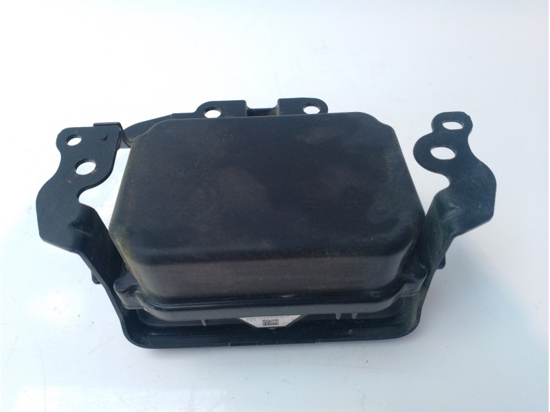 Recambio de modulo electronico para lexus nx referencia OEM IAM 8821048070  