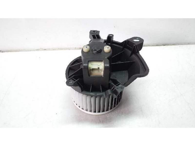Recambio de motor calefaccion para fiat punto (evo) (199) mylife referencia OEM IAM 164230100  