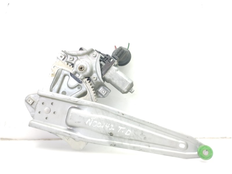 Recambio de elevalunas trasero derecho para toyota auris 2.0 d-4d cat referencia OEM IAM 6983002240  