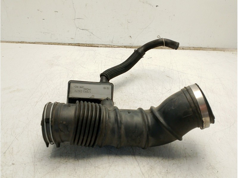 Recambio de tubo para toyota rav 4 v (_a5_, _h5_) 2.0 (mxaa52) referencia OEM IAM 1788125050 1789325070 